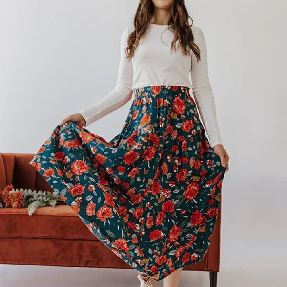 J H Collectibles Fall Floral Midi Black Skirt Size 16 100% Rayon